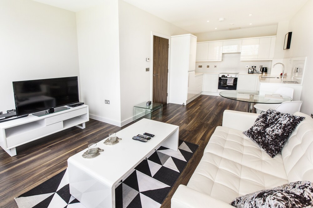 City Stay Apartments Centro — 4-Star Luxury Hotel in Milton Keynes, United Kingdom