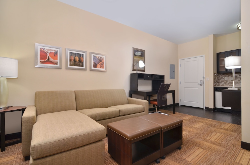 Staybridge Suites Tomball - photo 16