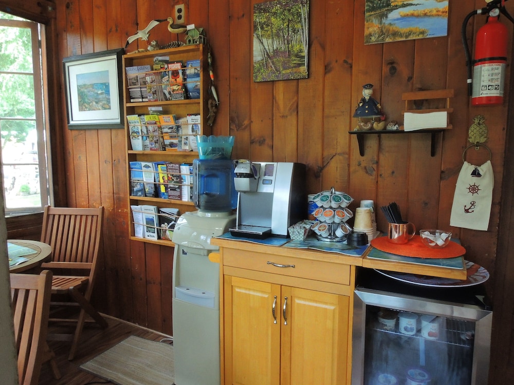 Shorelands Guest Resort and Cottages - photo 46