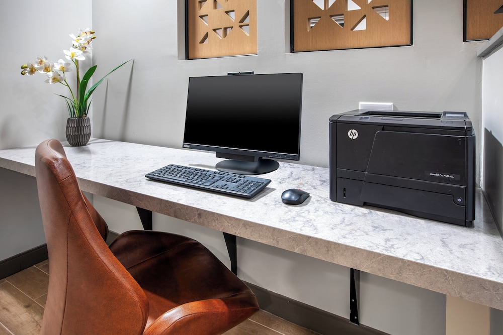 Candlewood Suites Cincinnati Northeast Mason by IHG - photo 41