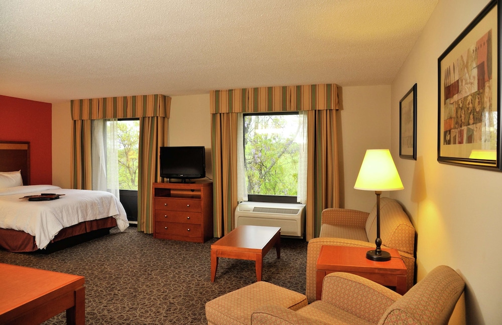 Hampton Inn Enterprise - photo 16