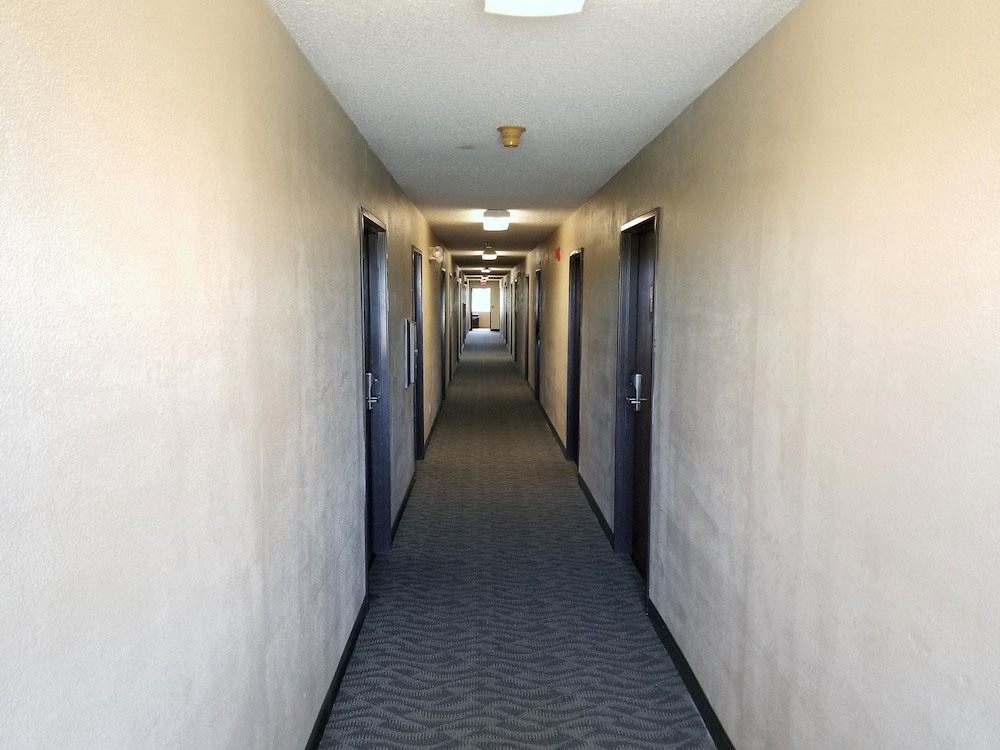 Sutter Inn - photo 26