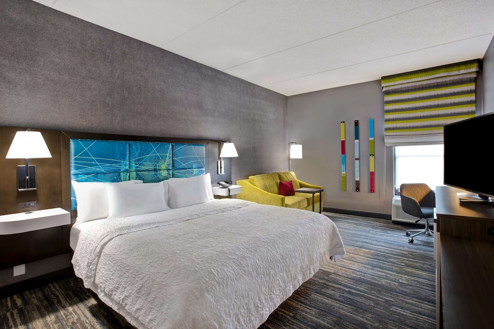 Hampton Inn Olive Branch - photo 15