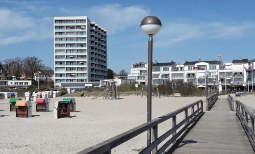 Fewo Muschelgetuschel im Prinz Hamlet direkte Strandlage — 4-Star Luxury Hotel in Neustadt In Holstein, Germany
