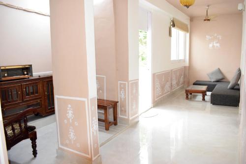 Ferozi House C Scheme — 4-Star Luxury Hotel in Jaipur, India
