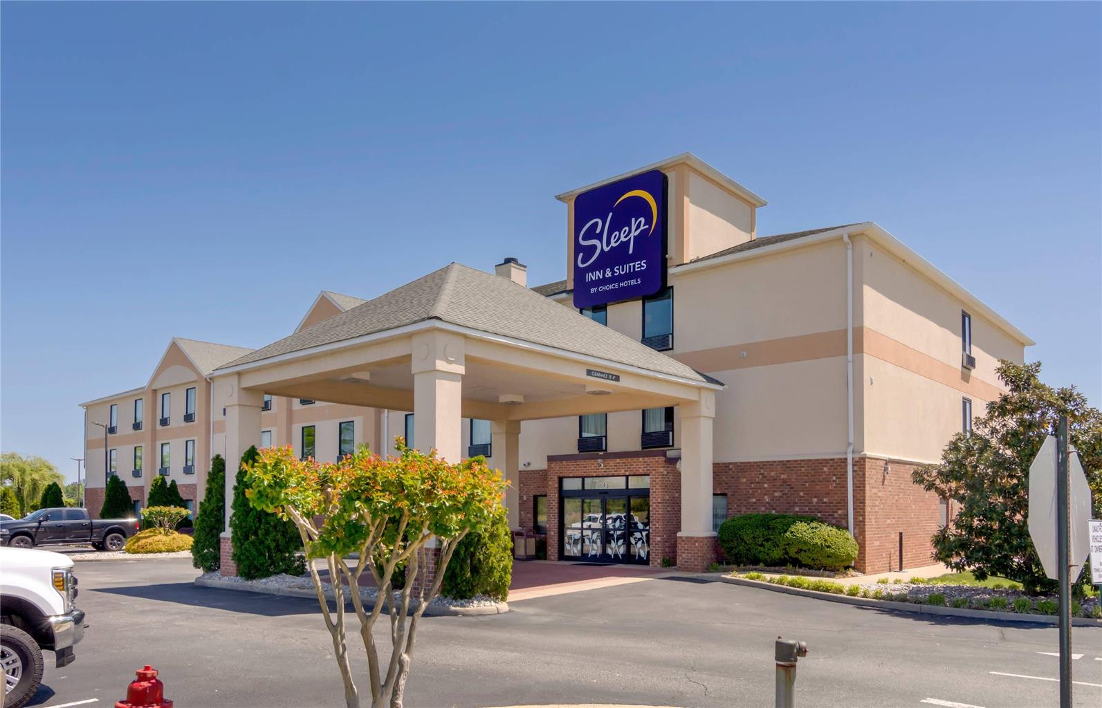 Sleep Inn & Suites Prince George near Fort Lee — hotel in Prince George