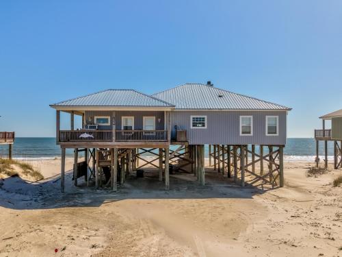 Cr Escape in Dauphin Island, United States