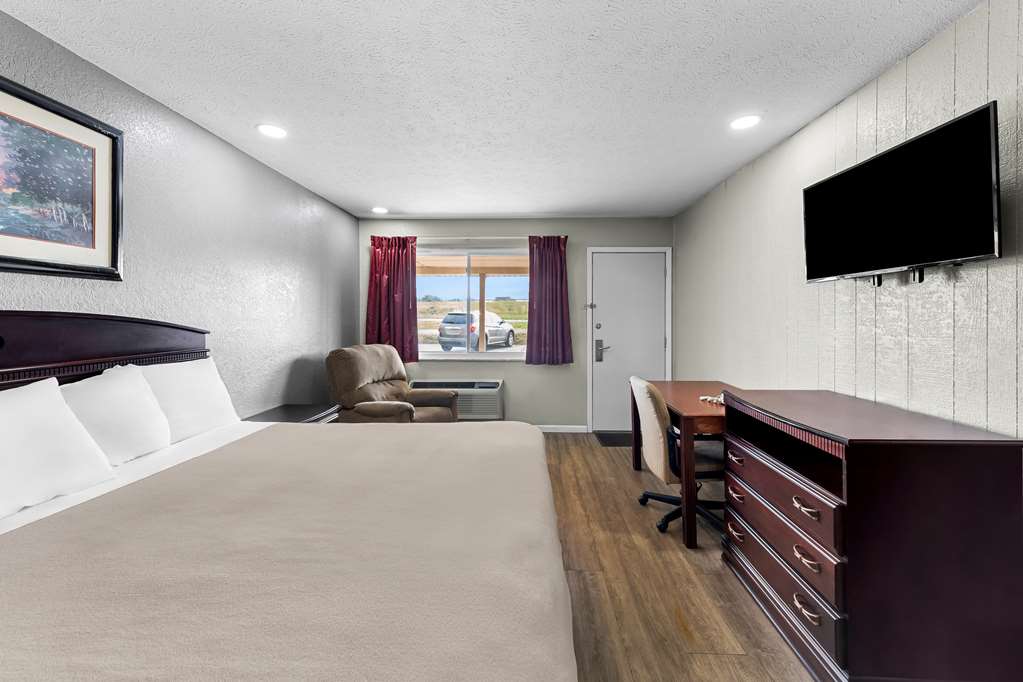 Americas Best Value Inn Marion OH - photo 15