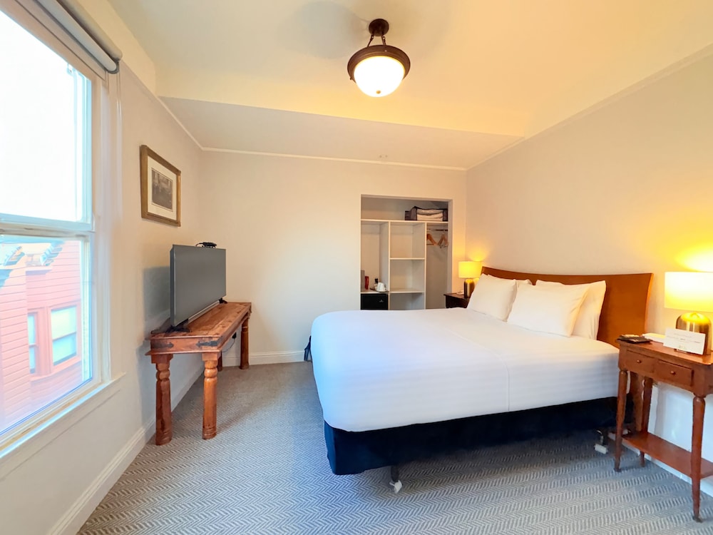 The Grove Inn - photo 19
