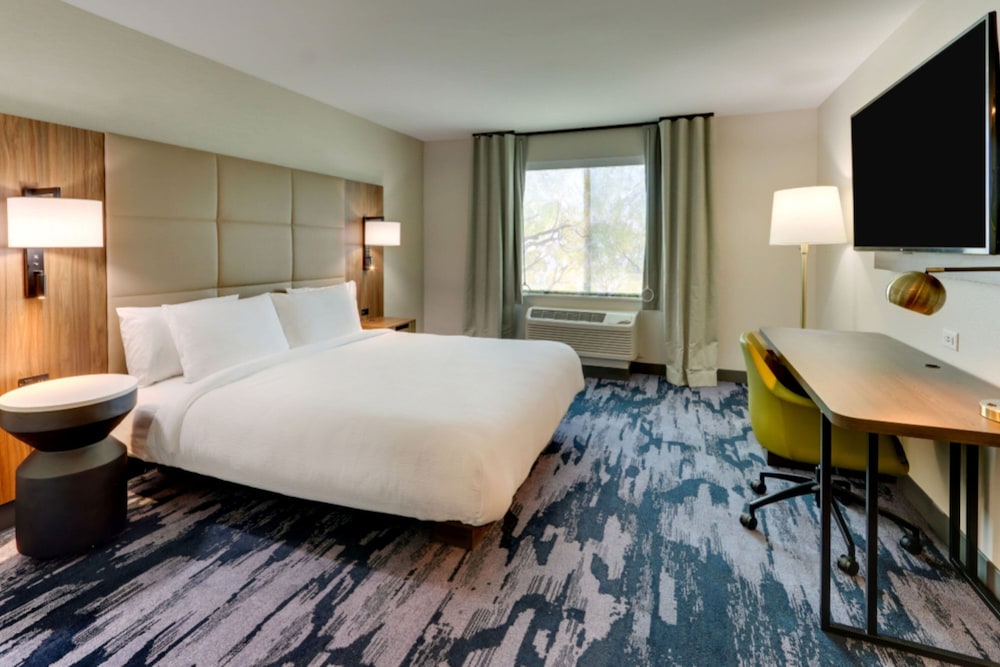 Fairfield Inn & Suites by Marriott Dalton - photo 7