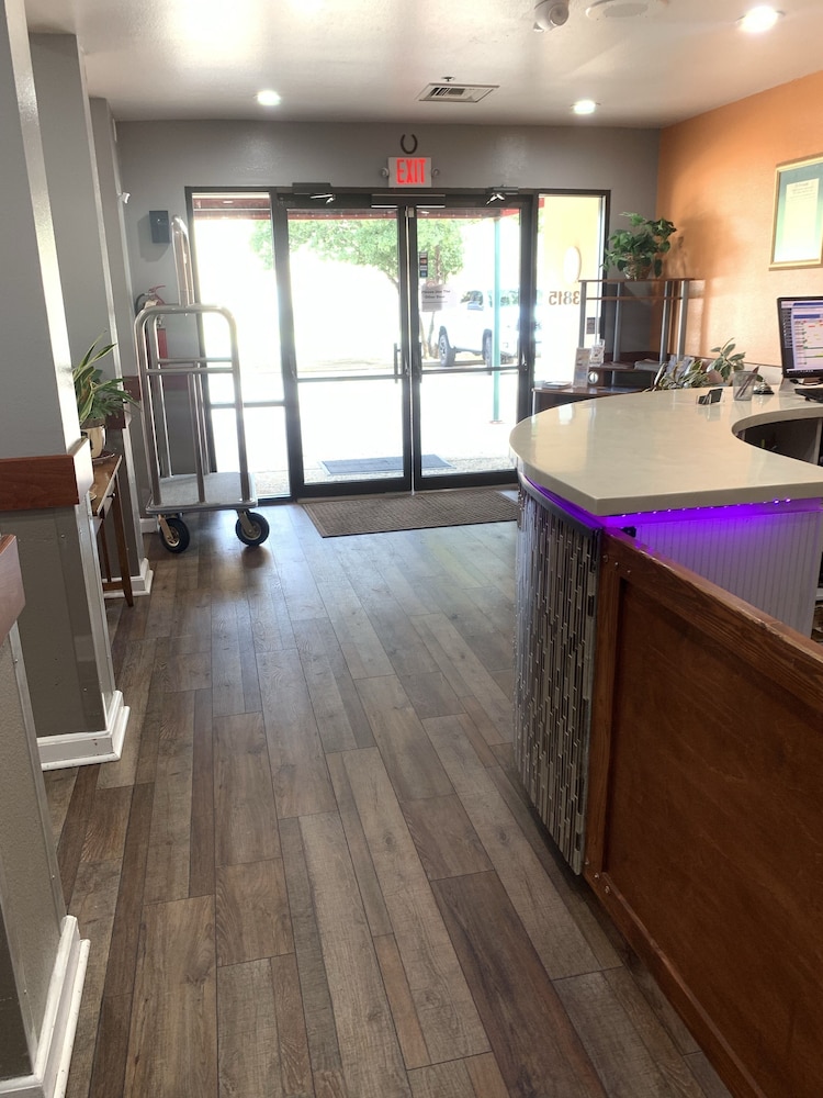 Guest House Inn - featured photo