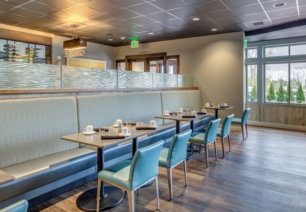 Holiday Inn & Suites Bellingham by IHG - photo 78