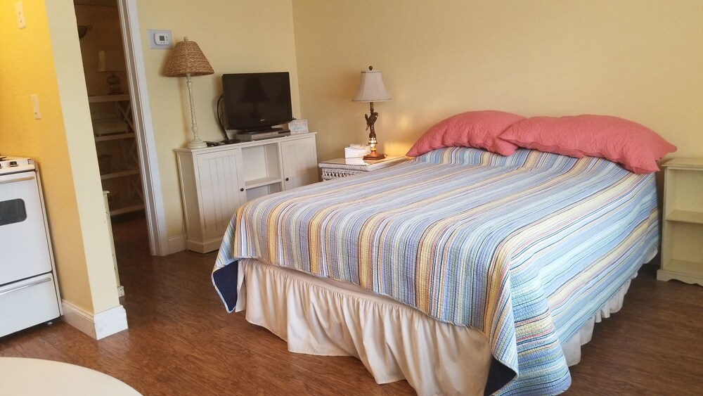 Redington Surf Resort - photo 7