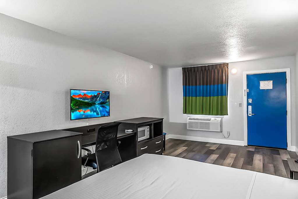 SureStay Hotel by Best Western Oklahoma City West - photo 19