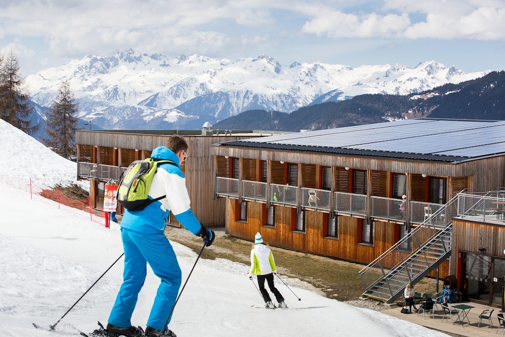 Cap vacances La Plagne - carbon neutral hotel in Aime