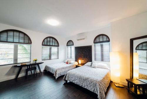 Vive Zen 2 Queen Beds — 4-Star Luxury Hotel in Miami, United States