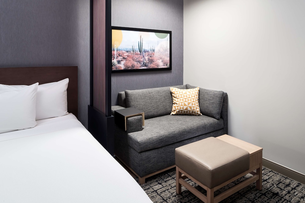 Hyatt Place Tempe Phoenix University - photo 17