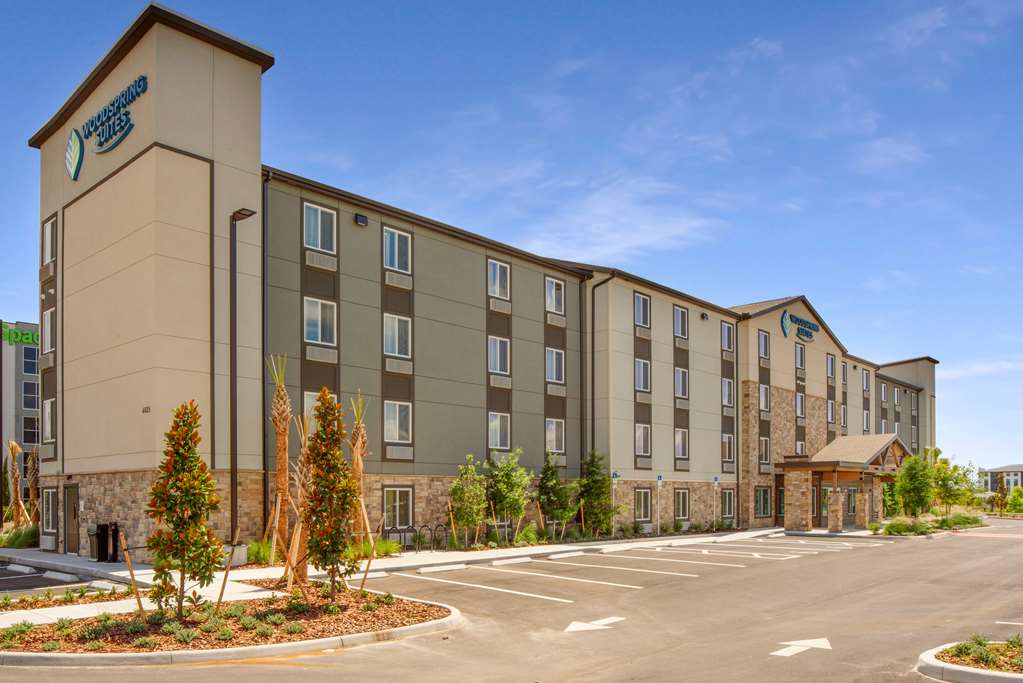 WoodSpring Suites Orlando I 4 & Convention Center - photo 2