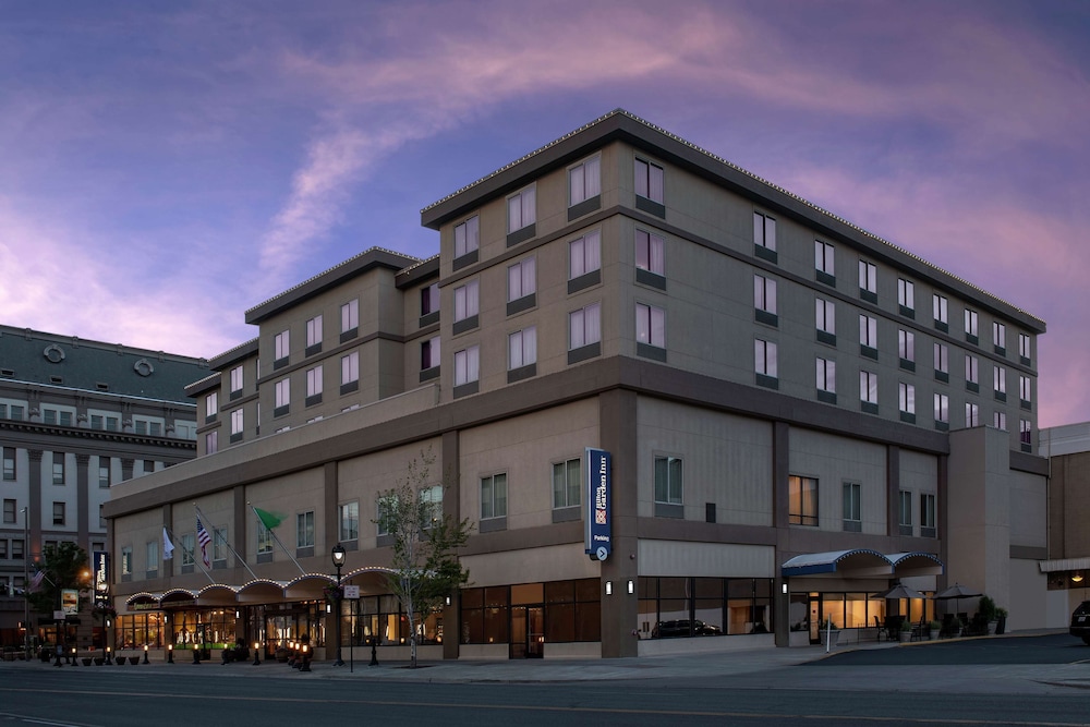 Hilton Garden Inn Yakima Downtown - photo 37