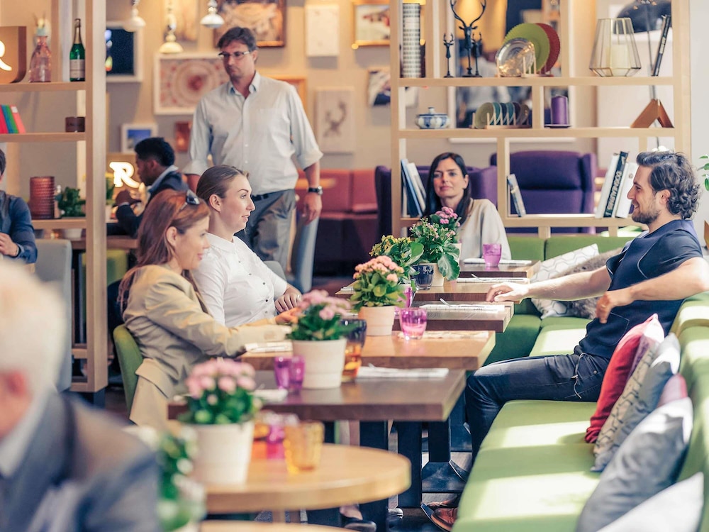 מזון ומשקאות