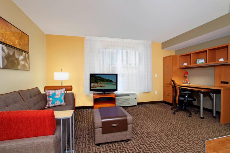 TownePlace Suites by Marriott Newark Silicon Valley - photo 15