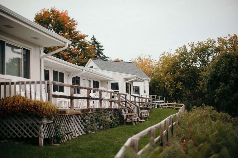 Seagull Bay Motel - photo 162