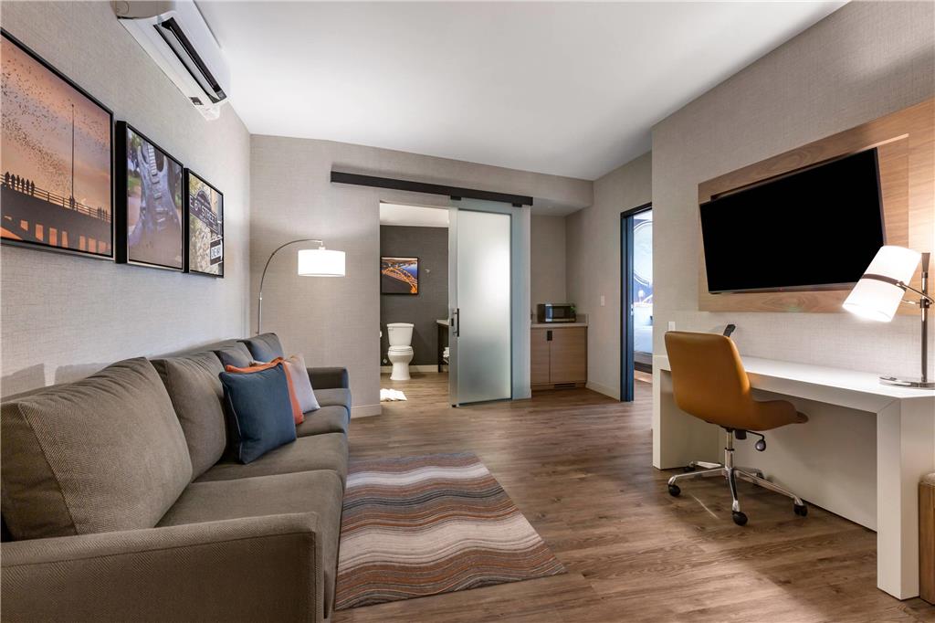 Cambria Hotel Austin Airport - photo 29