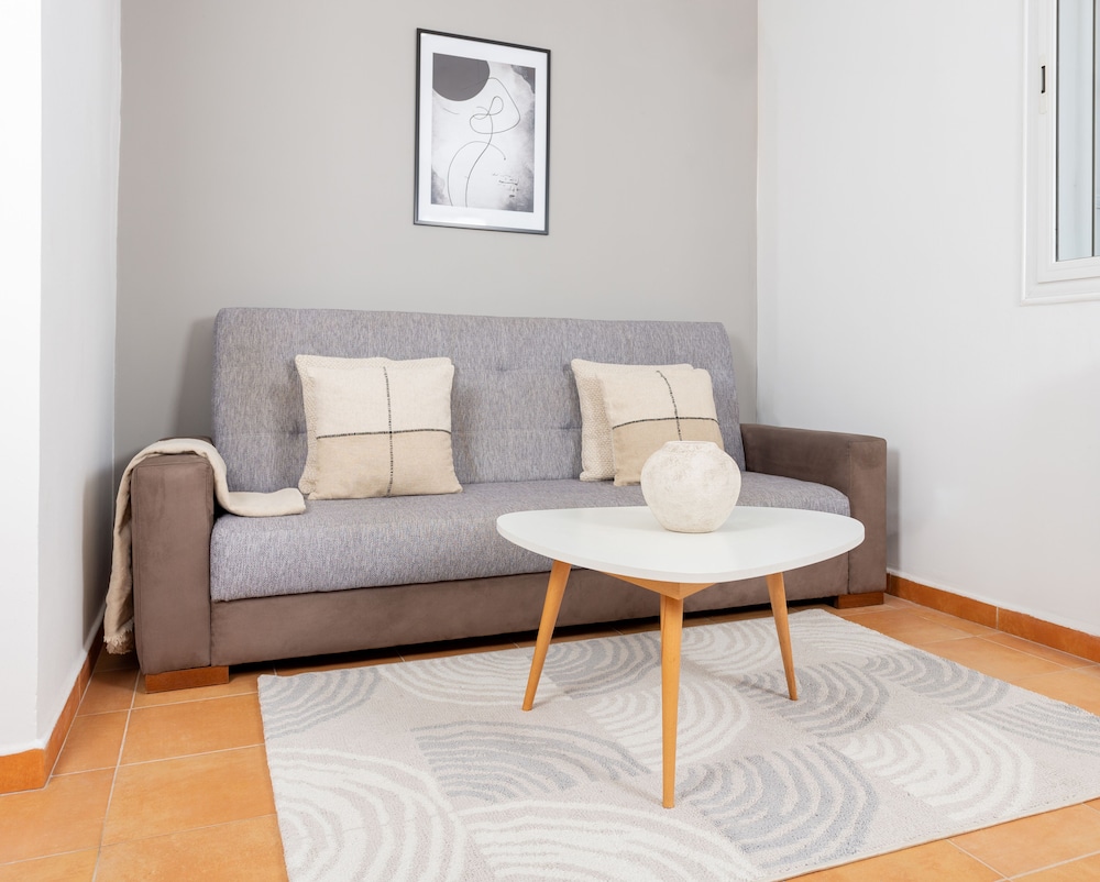 Appartement Luxueux à Hydra — 4-Star Luxury Hotel in Algiers, Algeria