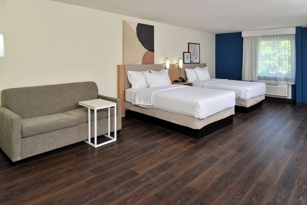 Spark by Hilton Dallas Medical District Love Field - photo 35