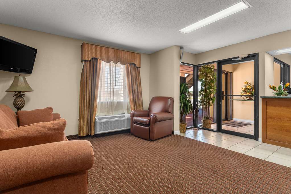 Americas Best Value Inn Montezuma - photo 6