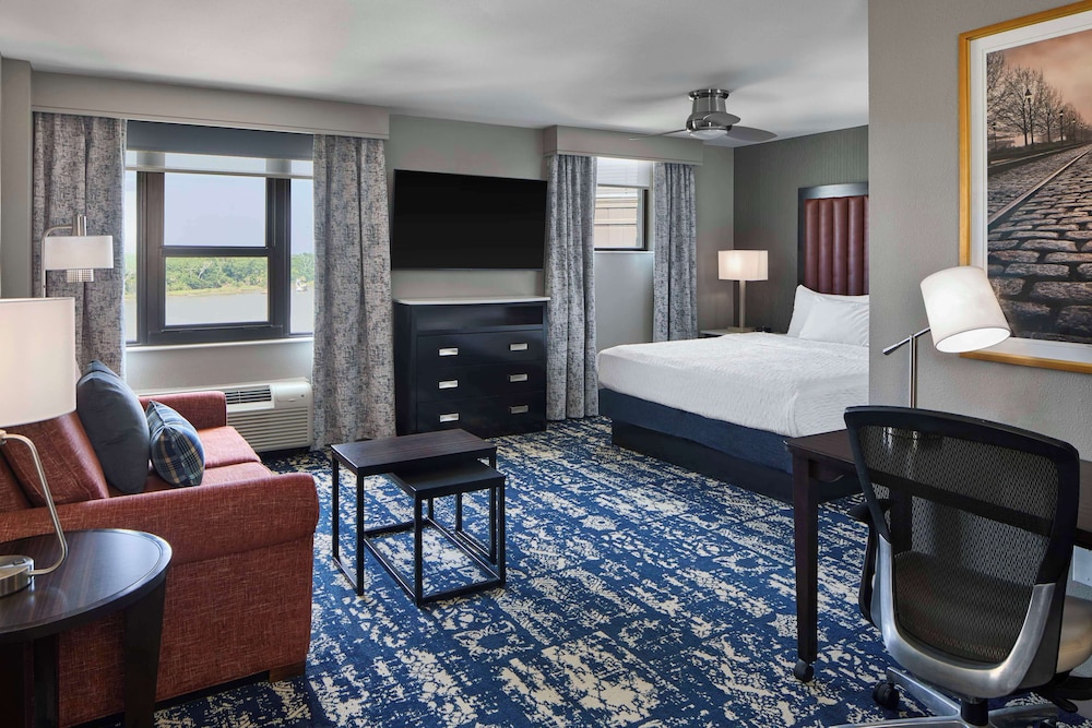 Homewood Suites by Hilton Savannah Historic Dist Riverfront - photo 34