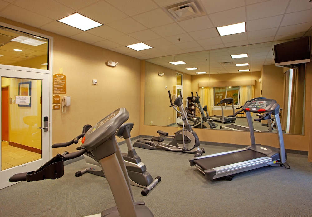 Holiday Inn Manassas Battlefield by IHG - photo 16