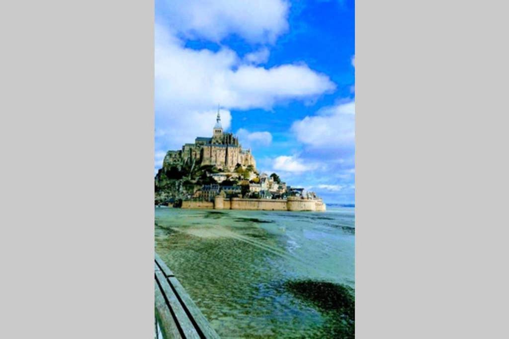 Au Mont Pour Deux in Pontorson, France