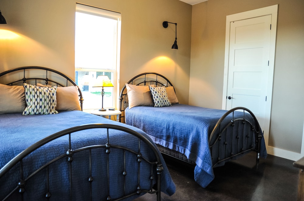 Hill Country Casitas - photo 6