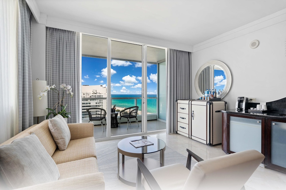 Fontainebleau Miami Beach Private Luxury Suites - photo 190