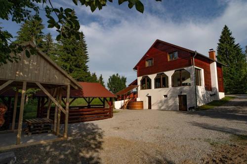 Bucsin Kulcsosház - last minute hotel in Joseni