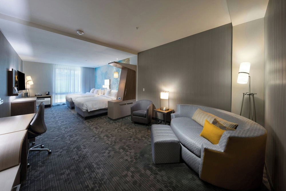 Courtyard by Marriott Russellville - photo 12