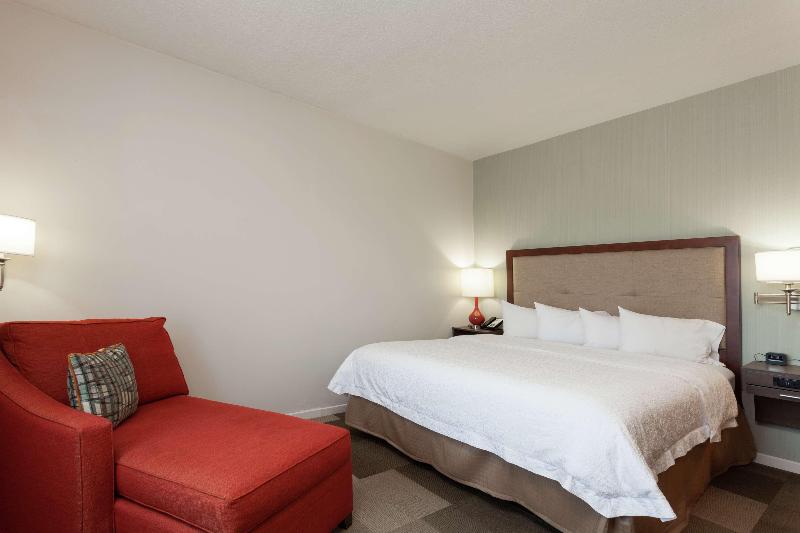 Hampton Inn & Suites Deland - photo 51