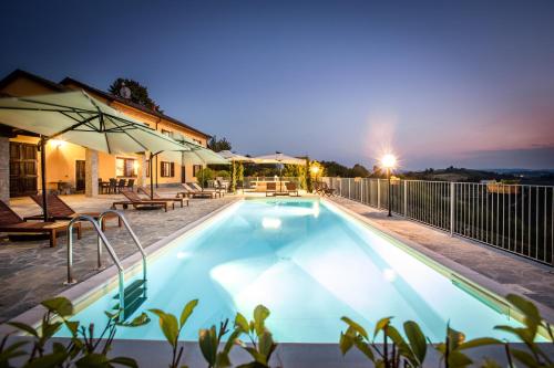 Villa Vinory La Mandragola — 4-Star Luxury Hotel in Mombercelli, Italy