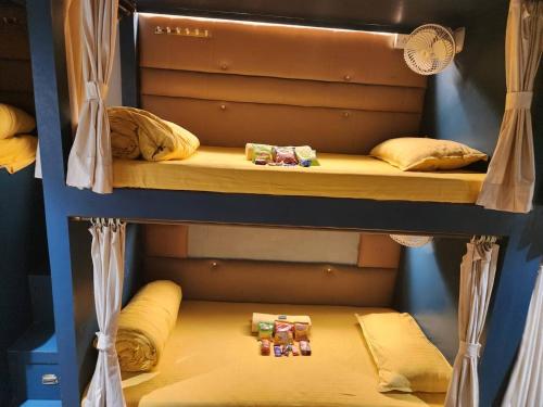 Sinhassan Dormitory Hostel