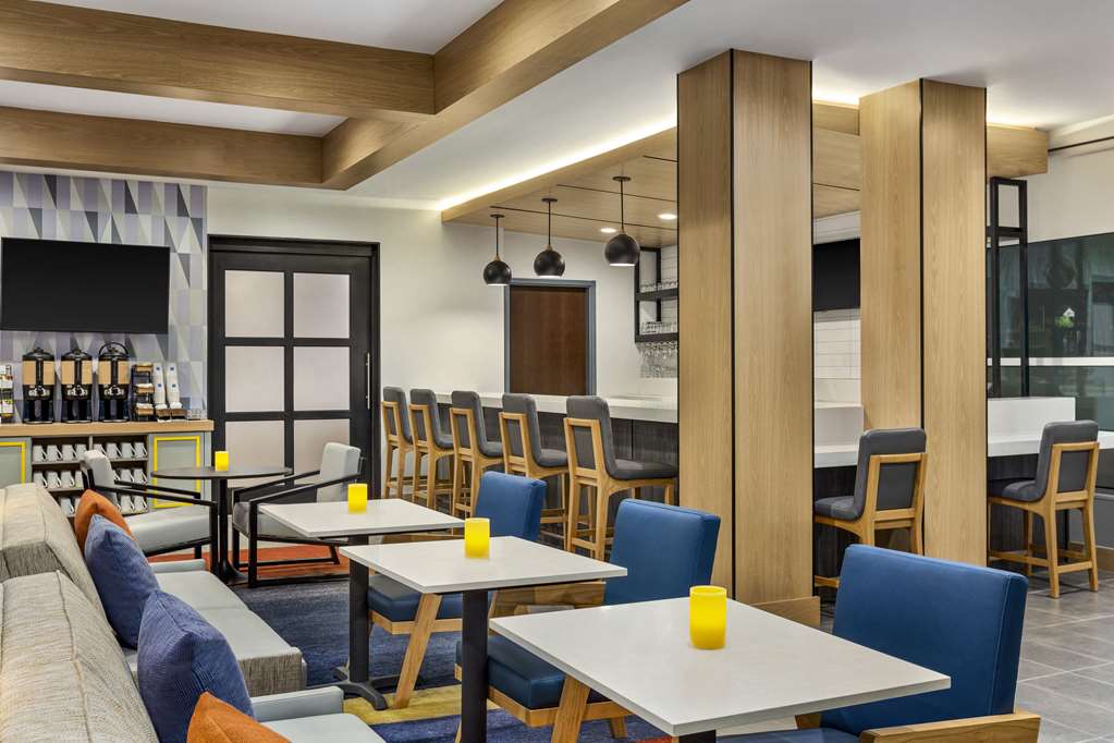 Hyatt House Bryan College Station - photo 23
