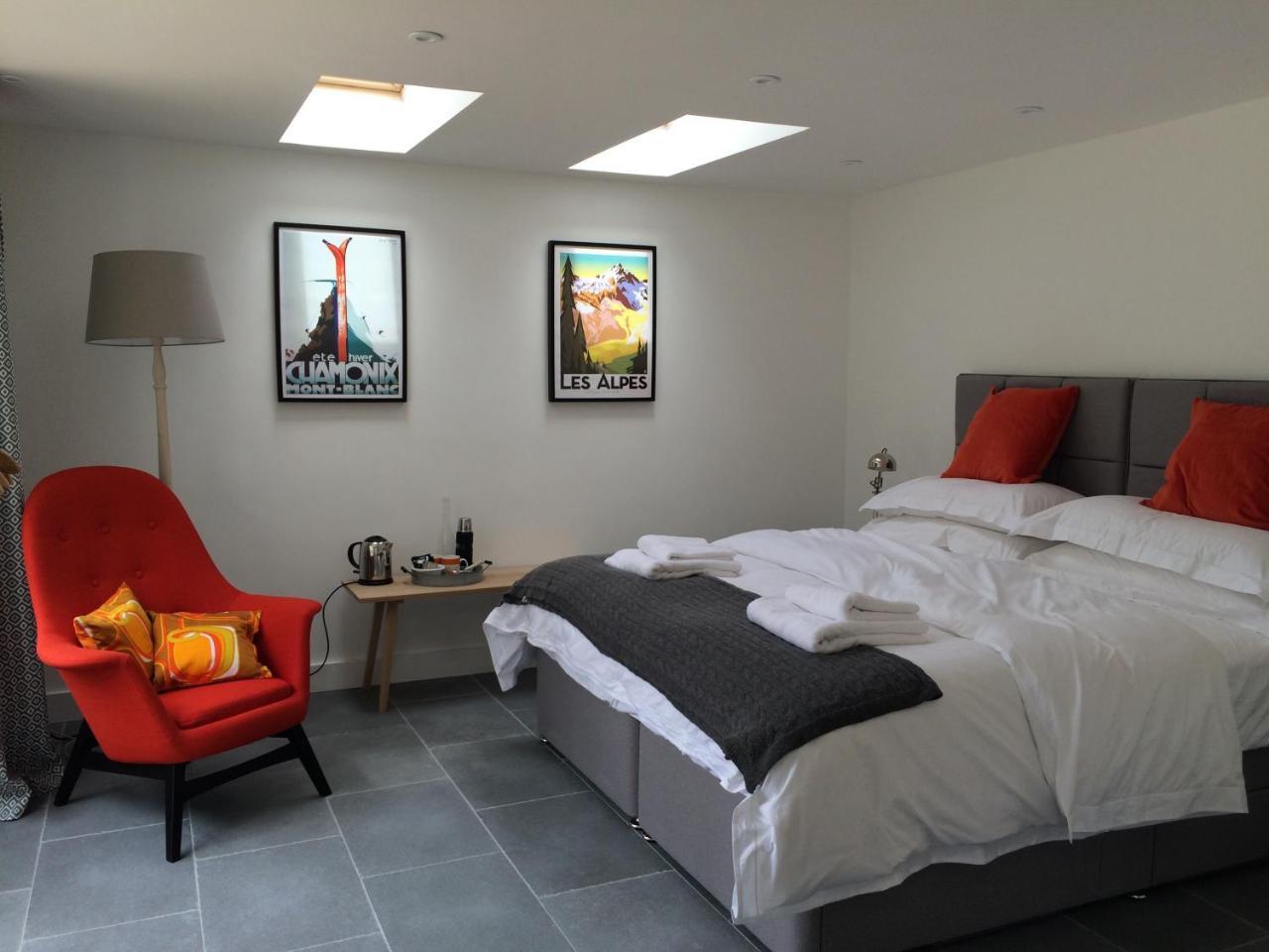 The Garage — hotel in Banbury