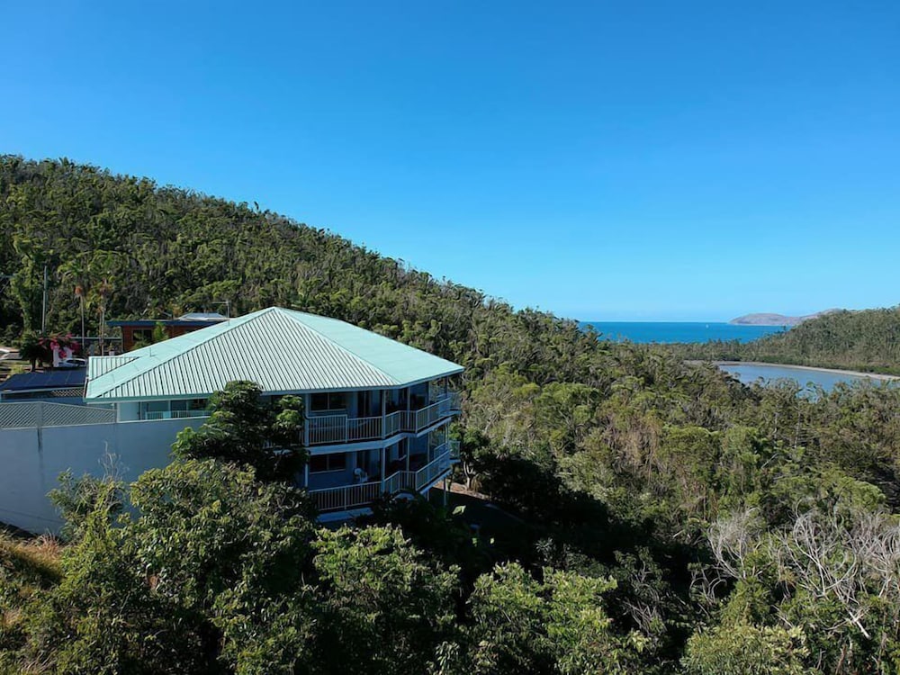 Picturesque on Passage Whitsundays in Airlie Beach, Australia