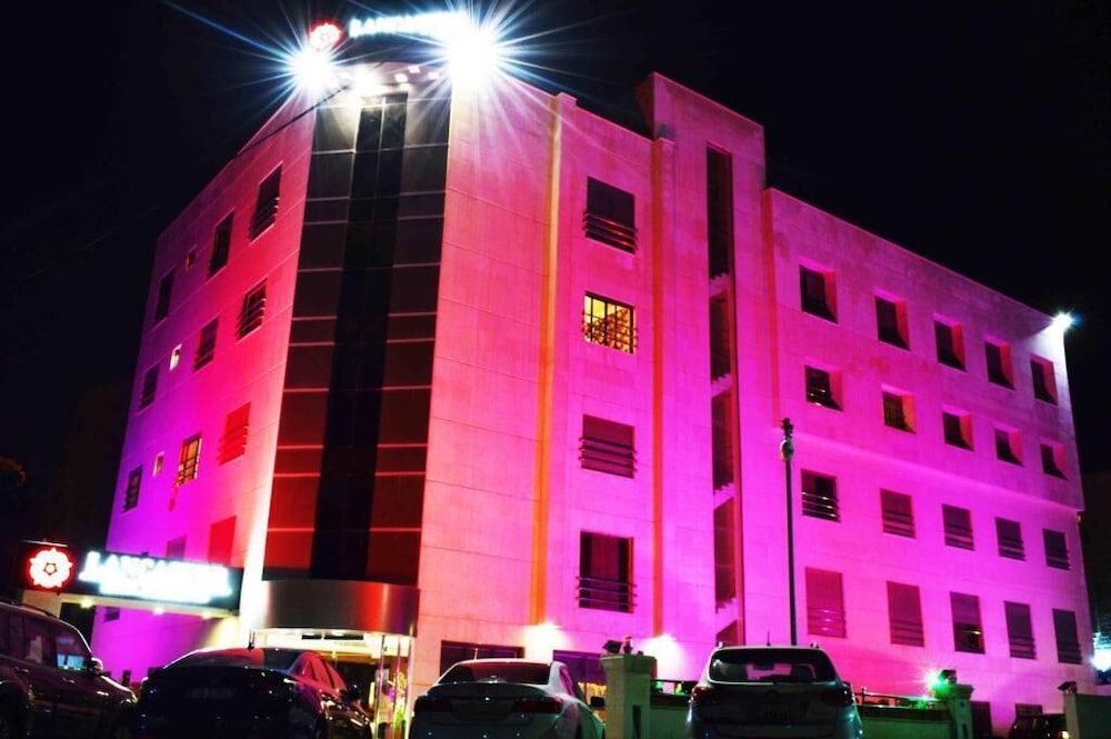 Lancaster Hotel Apartments Gardens — Amman