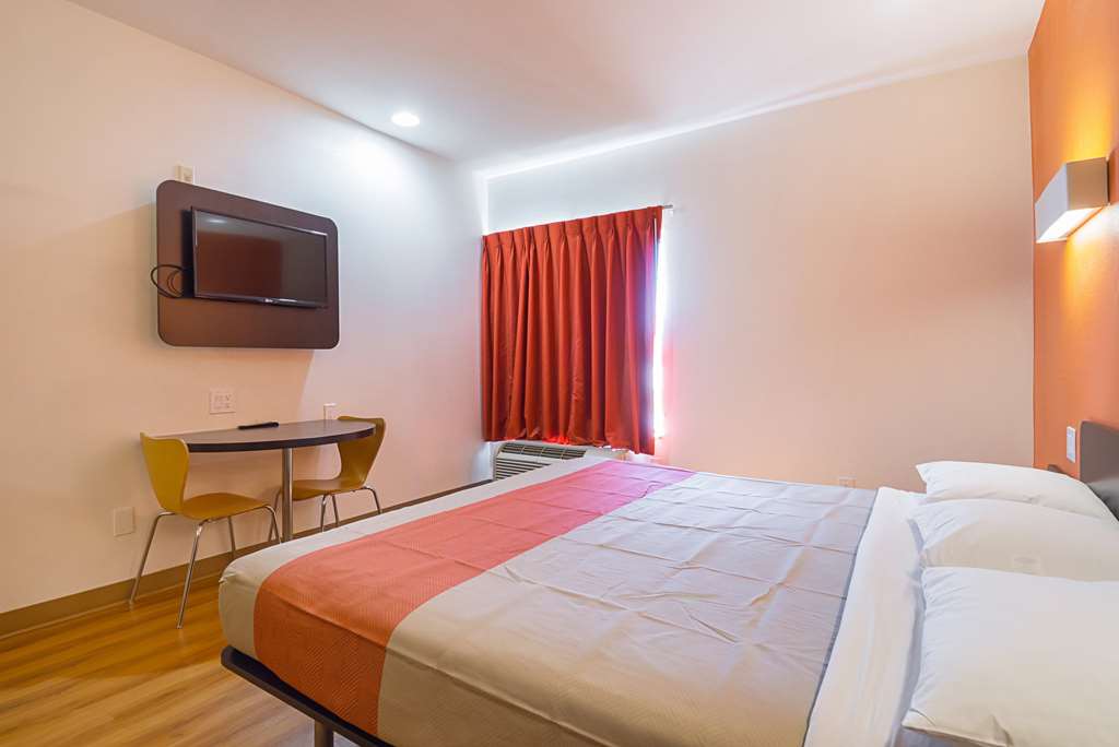 Motel 6 Dallas Irving DFW Airport South - photo 8