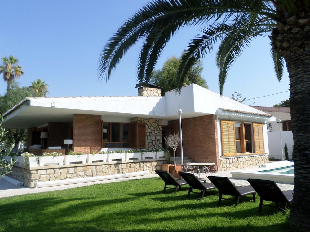 Olive Tree House 10691691 — San Juan De Alicante
