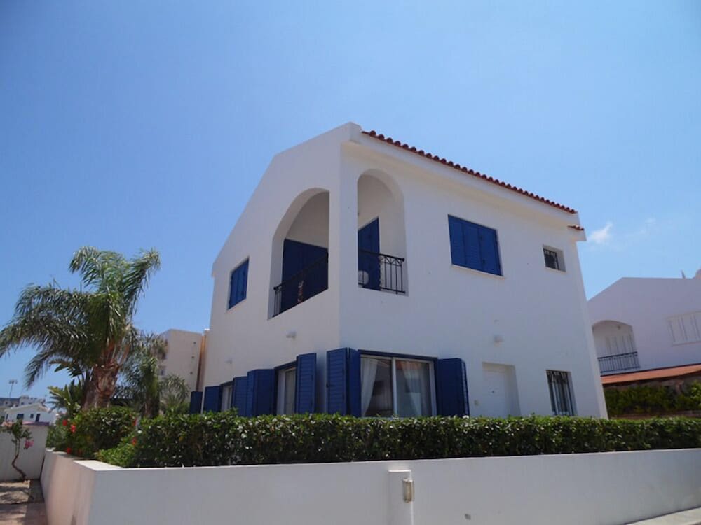 Villa Paros