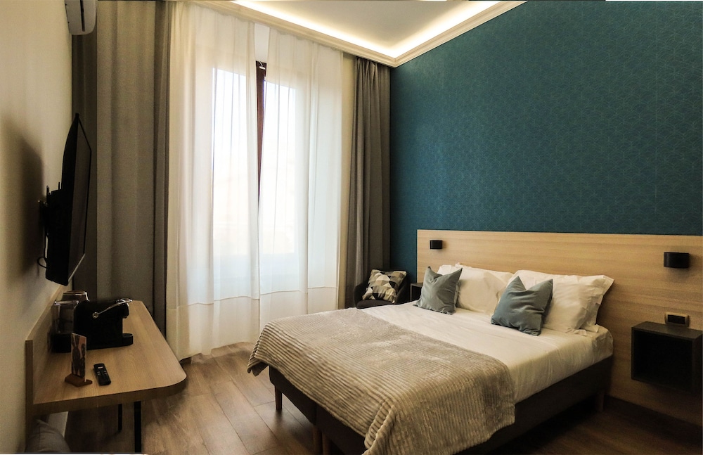 My Maison 70 Guest House — 4-Star Luxury Hotel in Rome, Italy