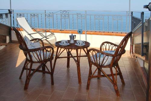 Stanza Del Pescatore Casa Rustica Sul Lungomare — Caronia — photo 2