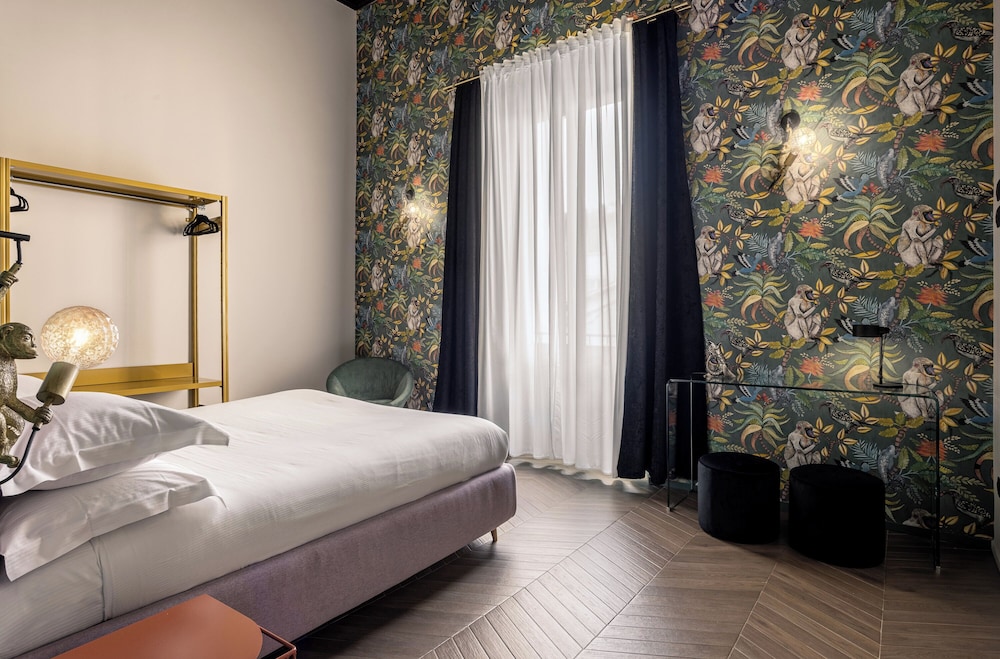 Residenza Madiba — 4-Star Luxury Hotel in Florence, Italy